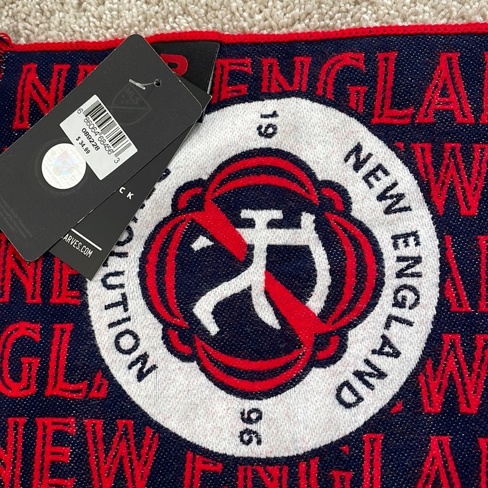 NEW ENGLAND REVOLUTION SCARF